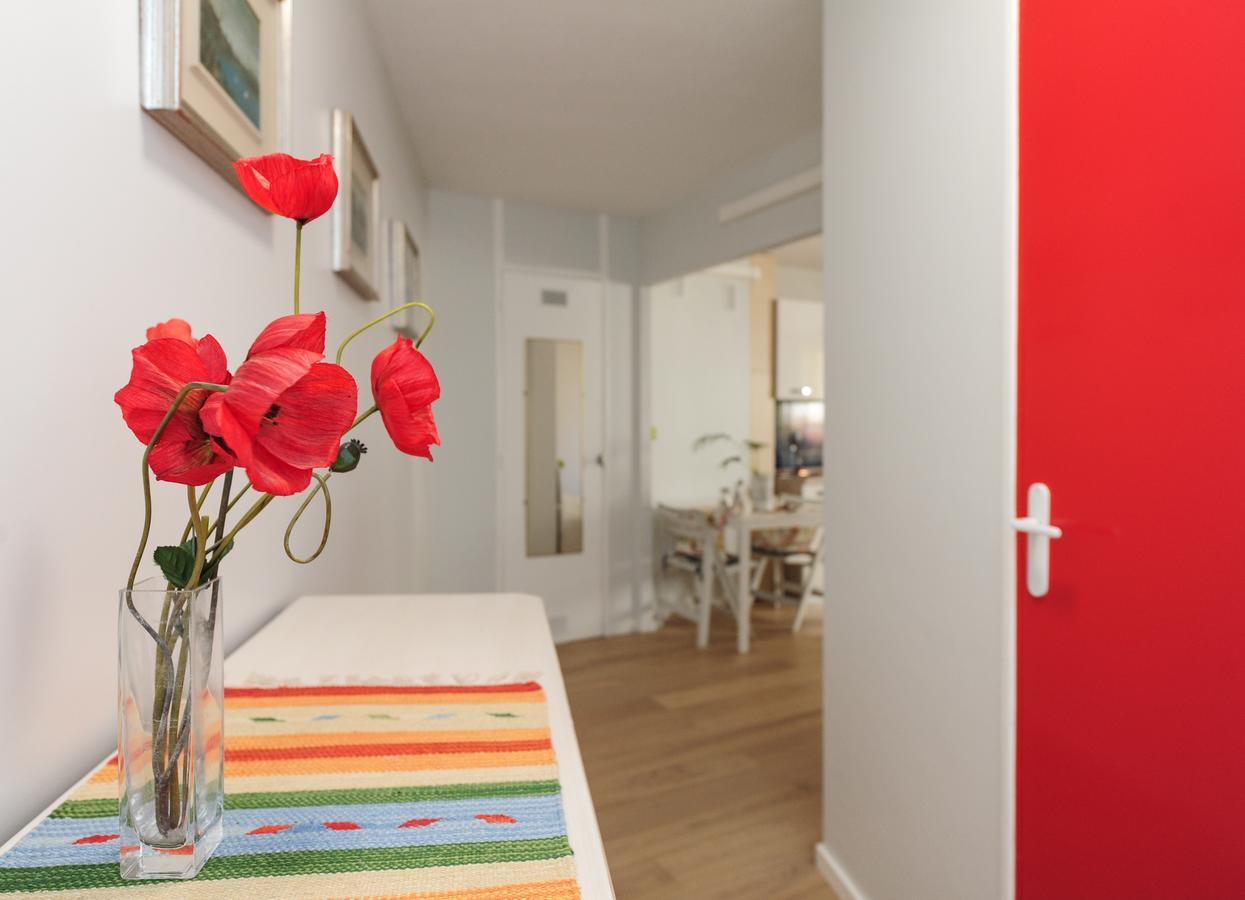 Blue Lagon Five Stars Holiday House Ницца Экстерьер фото