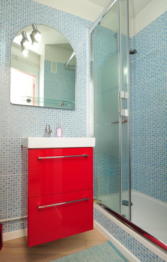 Blue Lagon Five Stars Holiday House Ницца Экстерьер фото